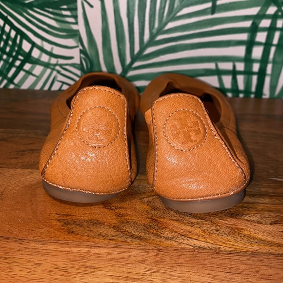 Tory Burch Eddie Tan Leather Ballet Flats Women’s 7.5 M - Picture 4 of 10